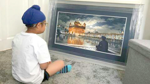 Gian Singh sitting in front of Golden Temple Painting - Bhagat Singh - Sikhism Art - Sarbjit Kaur Collection